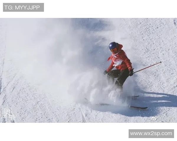足球巨星双标现象解析从赛场表现到舆论反差的深层思考